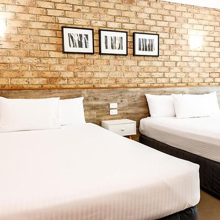 Sunshine Coast Motor Lodge Woombye Ngoại thất bức ảnh