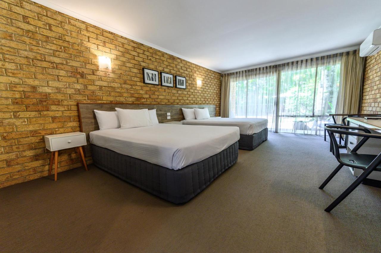 Sunshine Coast Motor Lodge Woombye Ngoại thất bức ảnh