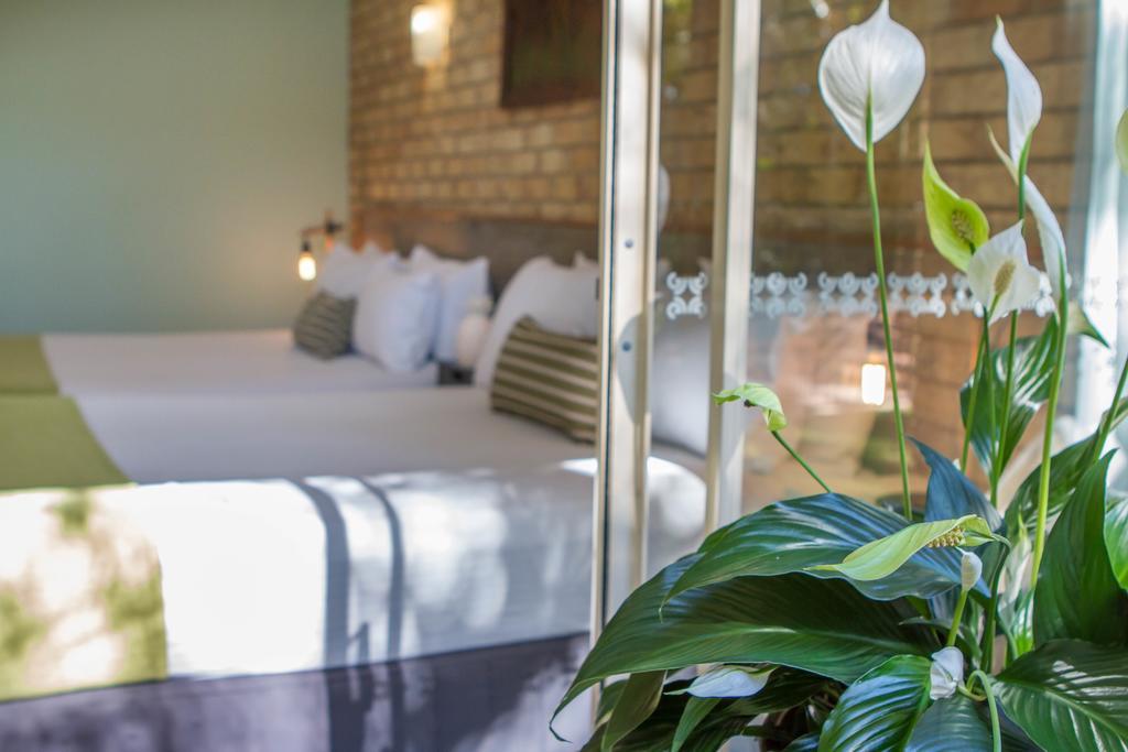 Sunshine Coast Motor Lodge Woombye Ngoại thất bức ảnh
