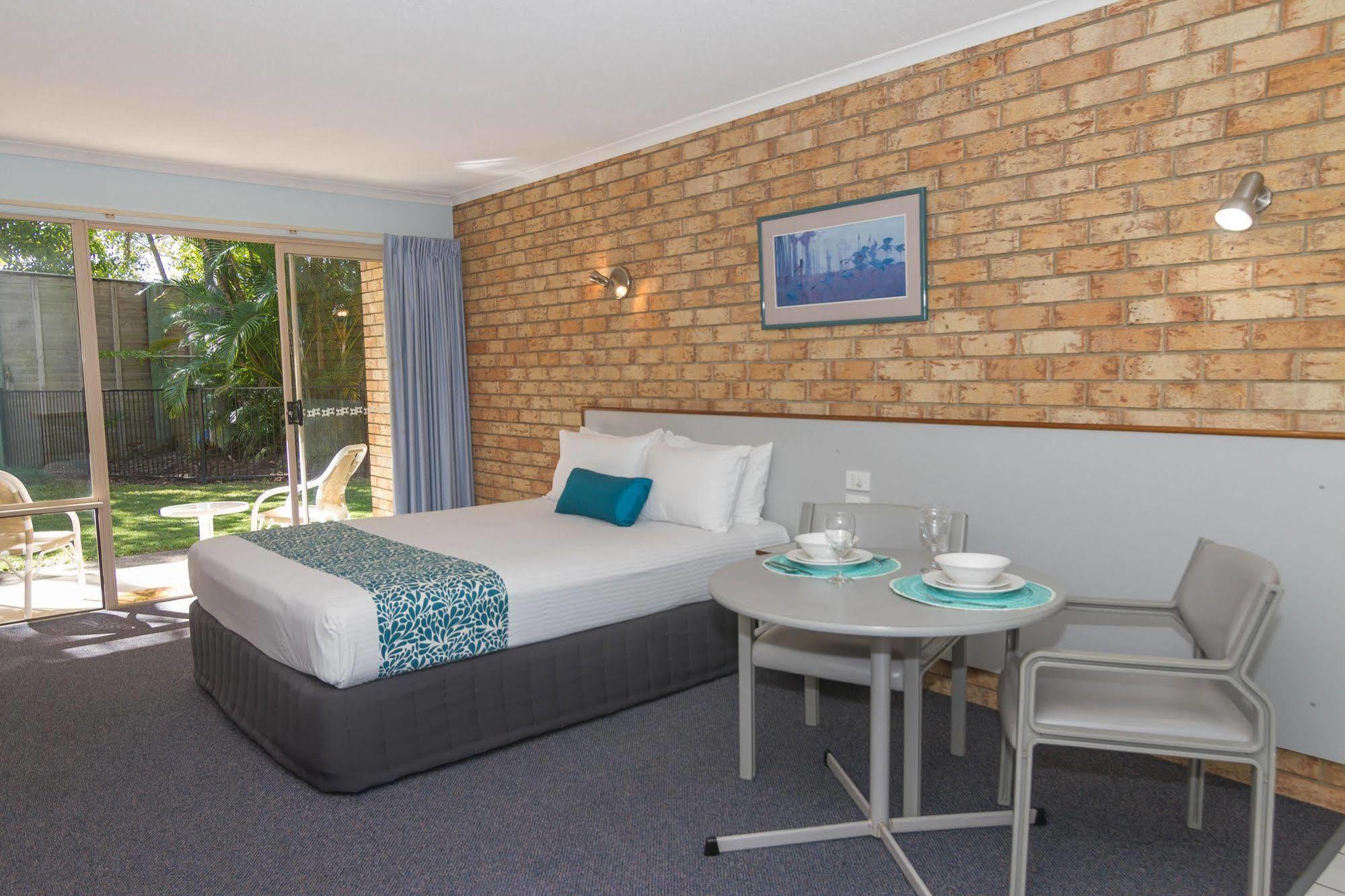 Sunshine Coast Motor Lodge Woombye Ngoại thất bức ảnh